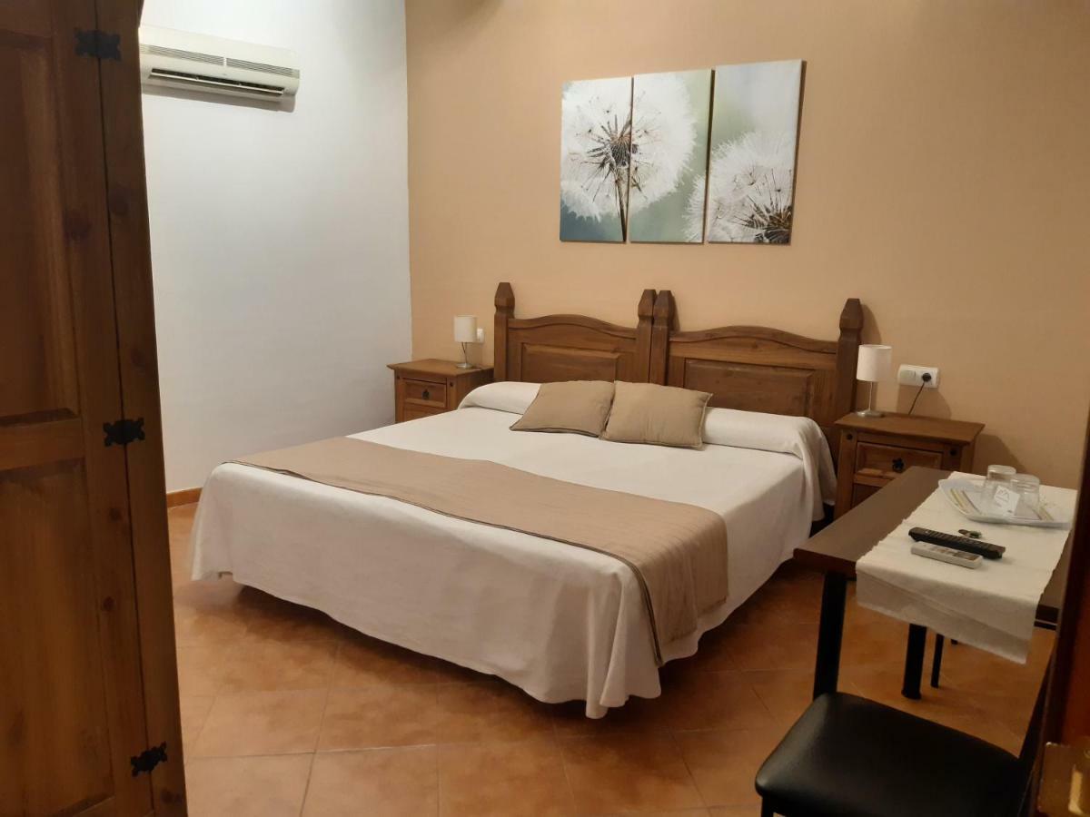 Hostal El Rincon De La Vera โลซาร์ เดลา เบรา ภายนอก รูปภาพ